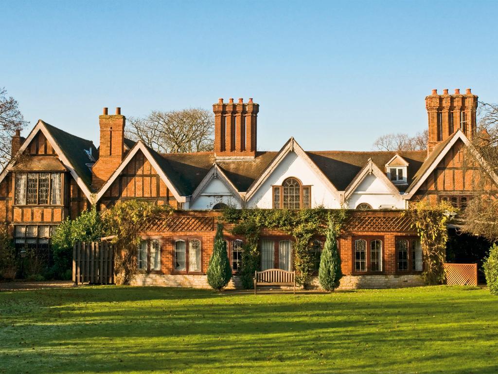 Macdonald Alveston Manor Hotel&Spa Stratford-upon-Avon Exterior foto