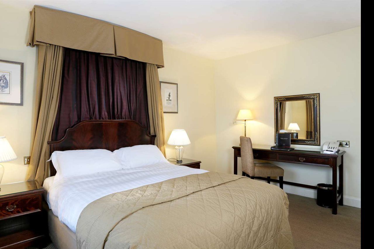 Macdonald Alveston Manor Hotel&Spa Stratford-upon-Avon Exterior foto