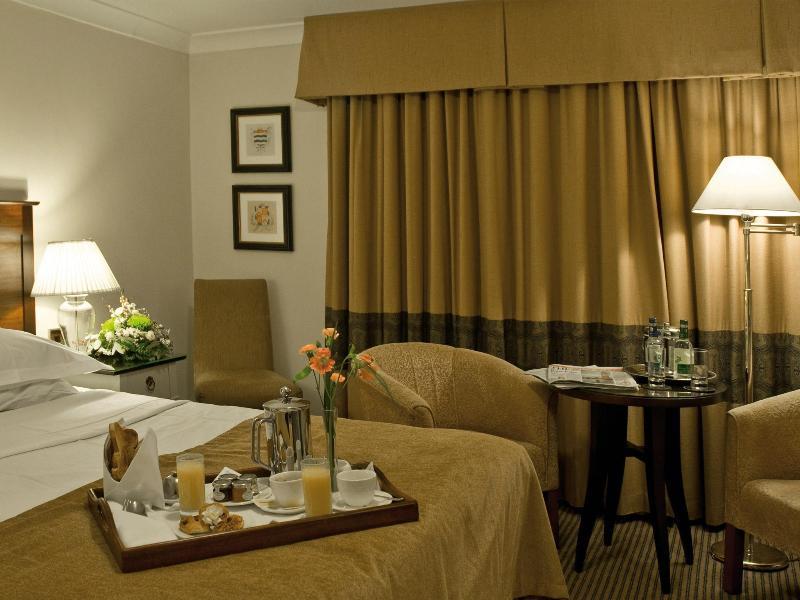 Macdonald Alveston Manor Hotel&Spa Stratford-upon-Avon Exterior foto